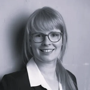 AnnaPohl_BWcool-crop2